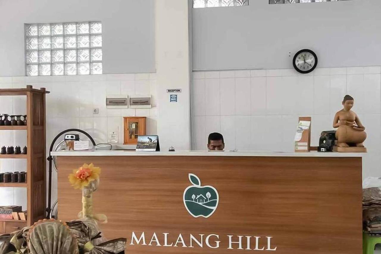 Отель Malang Hill Syariah Redpartner Экстерьер фото